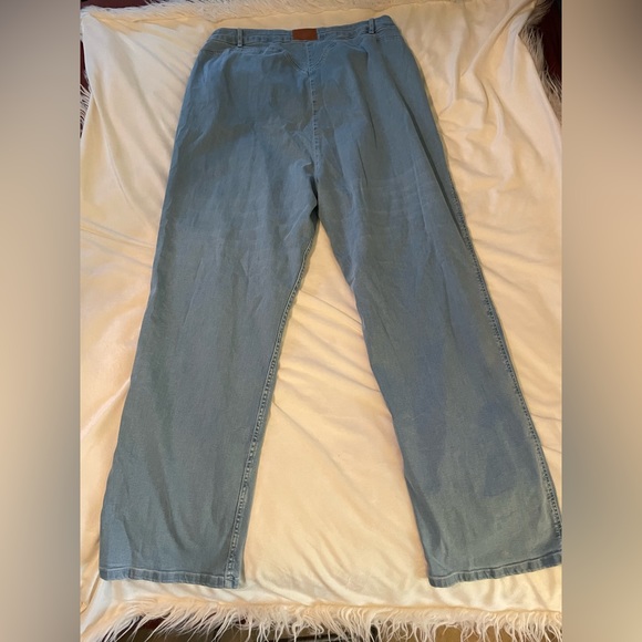 Asos luxe curve size 20 straight leg light wash denim stretchy jeans - Picture 2 of 11